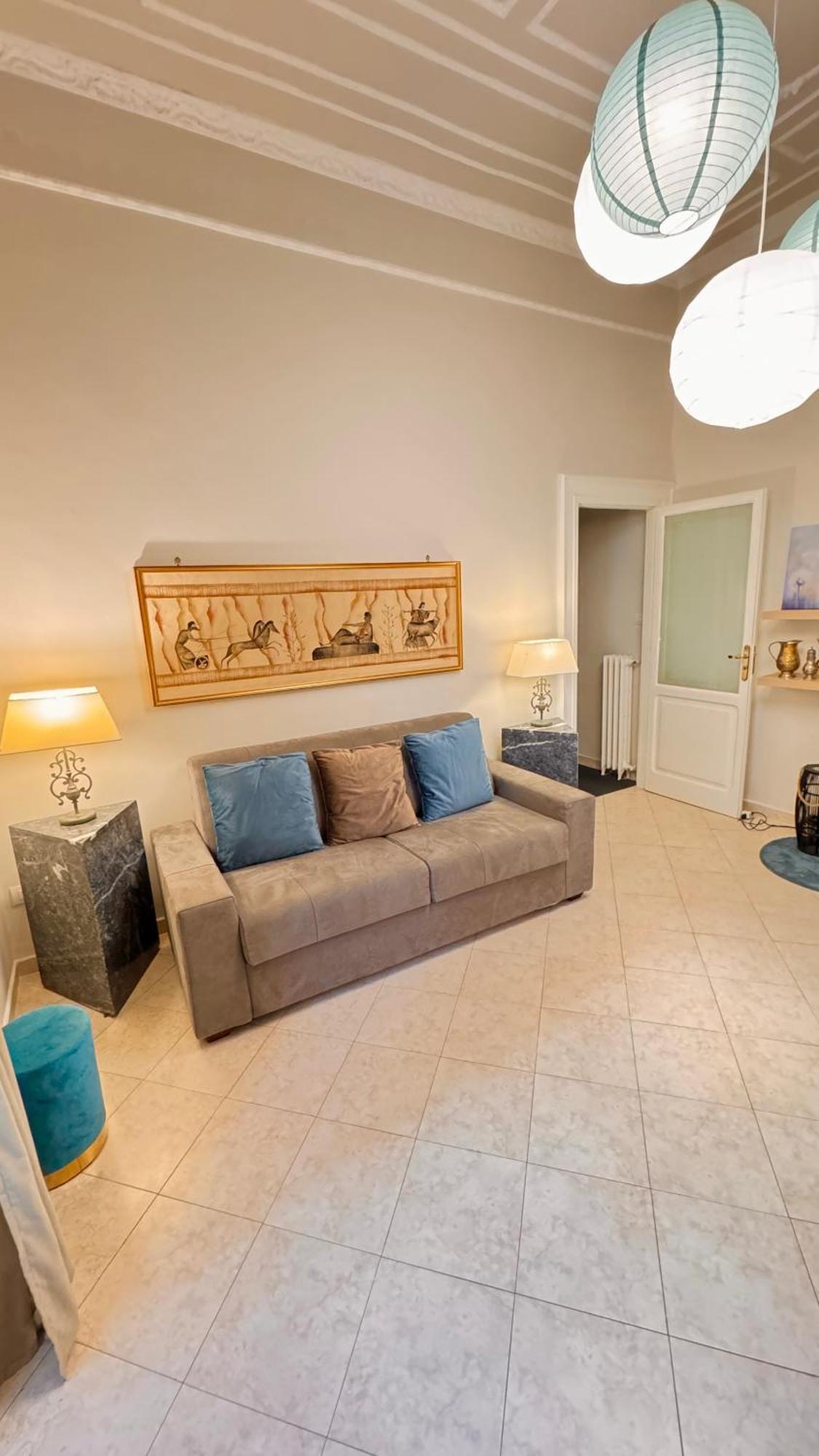 Apartment Charming Vomero Naples